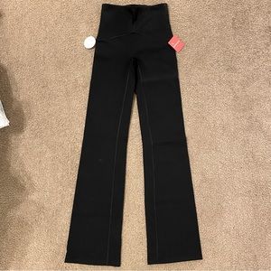 NWT SPANX Black Booty Boost Yoga Pants